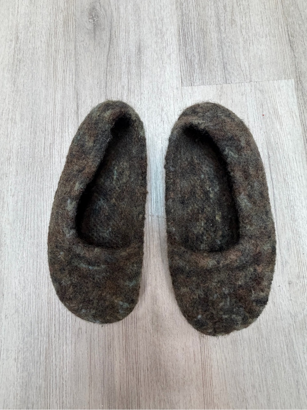 Wool Felted Slippers in Dark Brown Multi Size 7–8, 9.5” inner length